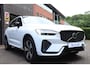 Volvo XC60 2.0 T6 Plug-in hybrid AWD Plus Dark Pano/LED/ACC/Leder/Elek. sportstoelen+mem/Keyless/360Camera/HK/Virtual Cockpit/DAB+