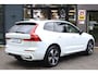 Volvo XC60 2.0 T6 Plug-in hybrid AWD Plus Dark Pano/LED/ACC/Leder/Elek. sportstoelen+mem/Keyless/360Camera/HK/Virtual Cockpit/DAB+