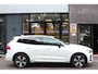 Volvo XC60 2.0 T6 Plug-in hybrid AWD Plus Dark Pano/LED/ACC/Leder/Elek. sportstoelen+mem/Keyless/360Camera/HK/Virtual Cockpit/DAB+