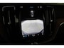 Volvo XC60 T6 Plug-in hybrid Ultra Dark | Luchtvering | Bowers&Wilkins | Massage+Ventilatie | Head-Up | 360° Camera