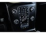 Volvo V40 T3 Automaat Polar+ Sport Panorama Dak | Verwarmbare Voorstoelen | R-Design Exterieur | Navigatiesysteem | Parkeersensoren | Keyless Entry | Electronic Climate Control | Achteruitrijcamera | Cruise Control | Getint Glas Achter