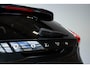 Volvo V40 T3 Automaat Polar+ Sport Panorama Dak | Verwarmbare Voorstoelen | R-Design Exterieur | Navigatiesysteem | Parkeersensoren | Keyless Entry | Electronic Climate Control | Achteruitrijcamera | Cruise Control | Getint Glas Achter
