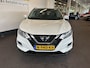 Nissan Qashqai 1.2 N-Connecta | Panoramadak | Keyless | 360 Camera | Lane assist | Half-Lederen bekleding | Cruise control | Climate control | Stoelverwarming | Navigatie | Elek. inklapbare spiegels