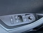Skoda Karoq 1.5 TSI ACT Sportline Business / AUTOMAAT/ ELEKTR. TREKHAAK/ KEYLESS/ ADAPT. CRUISE/ PARK. SENSOREN + CAMERA/ SMARTLINK/ DIGITAL DASH/ DAB/ RIJ-MODI/ NAVI/ STOEL-STUUR VERWARM./ CLIMA