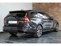 Volvo V60 T8 Plug-in hybrid AWD Ultra Bright | Head-up display | Adaptieve Cruise Control met Pilot Assist | Premium audio by Bowers & Wilkins | Elektrisch bedienbaar panoramisch schuif/-kanteldak | Elektrische voorstoelen met geheugen | 360° Parkeercamera | Park Assist voor + achter |  Verwarmbare voor- +achter stoelen + stuurwiel | Apple CarPlay |