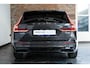 Volvo V60 T8 Plug-in hybrid AWD Ultra Bright | Head-up display | Adaptieve Cruise Control met Pilot Assist | Premium audio by Bowers & Wilkins | Elektrisch bedienbaar panoramisch schuif/-kanteldak | Elektrische voorstoelen met geheugen | 360° Parkeercamera | Park Assist voor + achter |  Verwarmbare voor- +achter stoelen + stuurwiel | Apple CarPlay |