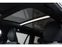 Volvo V60 T8 Plug-in hybrid AWD Ultra Bright | Head-up display | Adaptieve Cruise Control met Pilot Assist | Premium audio by Bowers & Wilkins | Elektrisch bedienbaar panoramisch schuif/-kanteldak | Elektrische voorstoelen met geheugen | 360° Parkeercamera | Park Assist voor + achter |  Verwarmbare voor- +achter stoelen + stuurwiel | Apple CarPlay |