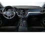 Volvo V60 T4 Automaat Momentum Pro | Panoramadak | Adaptive cruise control | Parkeerverwarming | BLIS | Parkeersensoren voor + achter | Stoelverwarming | 19'' Lichtmetalen velgen | Dealeronderhouden | Navigatie