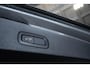 Volvo V60 T4 Automaat Momentum Pro | Panoramadak | Adaptive cruise control | Parkeerverwarming | BLIS | Parkeersensoren voor + achter | Stoelverwarming | 19'' Lichtmetalen velgen | Dealeronderhouden | Navigatie