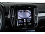 Volvo XC40 T5 Recharge R-Design | Panoramadak | Adaptive cruise control | Parkeersensoren voor + achter | Stoelverwarming | Parkeercamera | Wegklapbare trekhaak | Volvo on Call | Navigatie | Dealeronderhouden