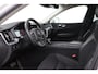 Volvo XC60 T5 AWD Momentum | BLIS | Camera | 20 Inch | Stoelverwarming | Apple Carplay | Getint Glas