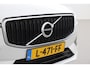 Volvo XC60 T5 AWD Momentum | BLIS | Camera | 20 Inch | Stoelverwarming | Apple Carplay | Getint Glas