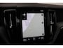 Volvo XC60 T5 AWD Momentum | BLIS | Camera | 20 Inch | Stoelverwarming | Apple Carplay | Getint Glas