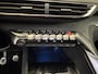 Peugeot 3008 1.2 PureTech GT Line Navigatie | Elektrische achterklep | Achteruitrijcamera | Dodehoekdetectie | NIEUWE DISTRIBUTIE