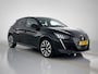 Peugeot 208 GT 100 pk Automaat | Navigatie | Achteruitrijcamera | Parkeersensoren Voor en Achter | Sportstoelen | LED Koplampen | Keyless Entry/Start | Lederen Stuurwiel | Climate Control | Cruise Control | 17" Lichtmetalen Velgen | Apple Carplay/Android Auto |