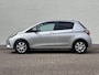 Toyota Yaris 1.5 Hybrid Design / Trekhaak / All season / Achteruitrijcamera / Climate control / Navigatie / Cruise Control /