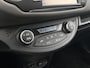 Toyota Yaris 1.5 Hybrid Design / Trekhaak / All season / Achteruitrijcamera / Climate control / Navigatie / Cruise Control /