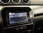 Suzuki Vitara 1.5 Hybrid Select - DODEHOEK DETECTIE- 17 INCH LICHT METALEN VELGEN - PARELMOER LAK - KEYLESS ENTRY/ START - CLIMATE CONTROL - VOORSTOELEN VERWARMD - CAMERA