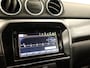 Suzuki Vitara 1.5 Hybrid Select - DODEHOEK DETECTIE- 17 INCH LICHT METALEN VELGEN - PARELMOER LAK - KEYLESS ENTRY/ START - CLIMATE CONTROL - VOORSTOELEN VERWARMD - CAMERA