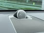Volvo XC60 T8 Plug-in hybrid AWD Ultimate Dark / Trekhaak / Pano. dak / Geventileerde + verwarmde stoelen / Luchtvering / Bowers & Wilkins / Head-up display /