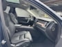 Volvo XC60 T8 Plug-in hybrid AWD Ultimate Dark / Trekhaak / Pano. dak / Geventileerde + verwarmde stoelen / Luchtvering / Bowers & Wilkins / Head-up display /