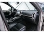 Porsche Cayenne 3.0 S E-Hybrid 416 pk | NL auto NAP | Rijklaarprijs | Bose | Panoramadak | 21 inch | Meteorgrey |