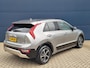 Kia Niro 1.6 GDi Hybrid 141pk DCT6 DynamicPlusLine I Navigatie | Parkeercamera | LED | Parkeersensoren | Schuif-/kanteldak |