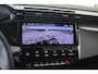 Peugeot 308 1.2 Turbo 130-PK EAT8 AUTOMAAT GT | ALCANTARA | CAMERA | CARPLAY | STOELVERWARMING + STUURVERWARMING | KEYLESS |