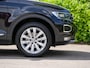 Volkswagen T-Roc 1.5 TSI 150PK Automaat Sport | TREKHAAK | CAMERA | CARPLAY | * HEMELVAARTSDAG GEOPEND VAN 09:00 - 16:00 *