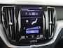 Volvo XC60 B5 Momentum Exclusive | Trekhaak | Panoramadak | 360° Camera |