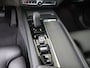 Volvo XC60 B5 Momentum Exclusive | Trekhaak | Panoramadak | 360° Camera |