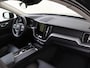Volvo XC60 B5 Momentum Exclusive | Trekhaak | Panoramadak | 360° Camera |