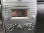 Mercedes-Benz A-klasse 180 BlueEFFICIENCY Business Class /NL/Trekh./Airco/Parkh. achter/