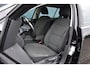 Volkswagen Golf 1.0 TSI 115pk R-line look, NAP, Trekhaak, Digitale Cockpit, Camera, Led, App-Connect, Dealer onderhouden
