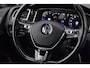 Volkswagen Golf 1.0 TSI 115pk R-line look, NAP, Trekhaak, Digitale Cockpit, Camera, Led, App-Connect, Dealer onderhouden