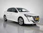 Peugeot 208 Allure 100pk | Navigatie via Apple Carplay / Android Auto | Achteruitrijcamera | Stoelverwarming | Climate Control | Cruise Control | Parkeersensoren | Bluetooth | Stof/kunstleder | Keyless | DAB+ radio | Led koplampen | Donker getint glas | 16" lichtmetalen velgen |