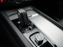 Volvo XC60 T6 Plug-in hybrid AWD R-Design Panodak | Adaptive Cruise | Harman Kardon | Lederen Sportstoelen Memory | Camera | Google Maps | 22"L.M | Keyless | Stuurverwarming |