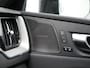 Volvo XC60 T6 Plug-in hybrid AWD R-Design Panodak | Adaptive Cruise | Harman Kardon | Lederen Sportstoelen Memory | Camera | Google Maps | 22"L.M | Keyless | Stuurverwarming |