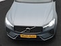 Volvo XC60 T6 Plug-in hybrid AWD R-Design Panodak | Adaptive Cruise | Harman Kardon | Lederen Sportstoelen Memory | Camera | Google Maps | 22"L.M | Keyless | Stuurverwarming |