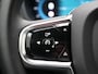 Volvo XC60 T6 Plug-in hybrid AWD R-Design Panodak | Adaptive Cruise | Harman Kardon | Lederen Sportstoelen Memory | Camera | Google Maps | 22"L.M | Keyless | Stuurverwarming |