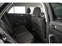 Volkswagen T-Roc Life Edition 1.0 TSI 115pk Adaptive cruise control, Achteruitrijcamera, LED koplampen, Stoelverwarming, Airco, DAB, Radio, Parkeersensoren, App connect