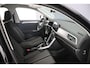 Volkswagen T-Roc Life Edition 1.0 TSI 115pk Adaptive cruise control, Achteruitrijcamera, LED koplampen, Stoelverwarming, Airco, DAB, Radio, Parkeersensoren, App connect