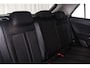 Volkswagen T-Roc Life Edition 1.0 TSI 115pk Adaptive cruise control, Achteruitrijcamera, Stoelverwarming, LED koplampen, Parkeersensoren, Airco, DAB, Radio, App connect