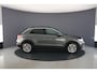 Volkswagen T-Roc Life Edition 1.0 TSI 115pk Adaptive cruise control, Achteruitrijcamera, Stoelverwarming, LED koplampen, Parkeersensoren, Airco, DAB, Radio, App connect