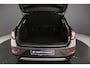 Volkswagen T-Roc Life Edition 1.0 TSI 115pk Adaptive cruise control, Achteruitrijcamera, Stoelverwarming, LED koplampen, Parkeersensoren, Airco, DAB, Radio, App connect