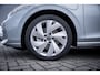 Volkswagen Golf 1.5 eHybrid Life Edition | Achteruitrijcamera | Cruise control adaptief | LED koplampen