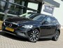 Volvo V40 Cross Country 1.5 T3 Momentum Automaat Rijklaar !!