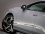 Volkswagen Golf 1.5 TSI Life Business (SFEERVERLICHTING, ELECTRISCHE STOEL, ADAPTIVE CRUISE CONTROL, APPLE CARPLAY / ANDROID AUTO)