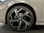 Volkswagen Golf 1.5 TSI Life Business (SFEERVERLICHTING, ELECTRISCHE STOELEN, ADAPTIVE CRUISE CONTROL, APPLE CARPLAY/ANDROID AUTO)