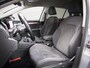 Volkswagen Golf 1.5 TSI Life Business (SFEERVERLICHTING, ELECTRISCHE STOEL, ADAPTIVE CRUISE CONTROL, APPLE CARPLAY / ANDROID AUTO)